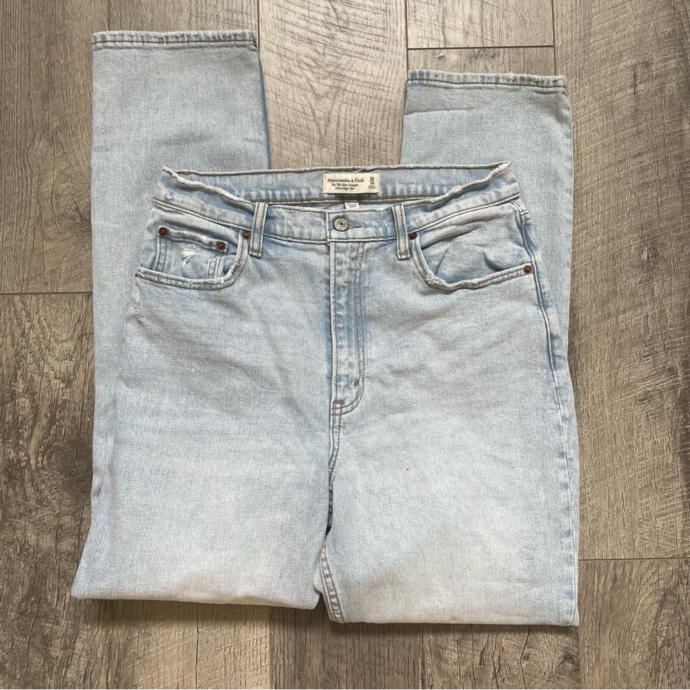 Abercrombie Curve Love Straight Ultra High Rise Jeans